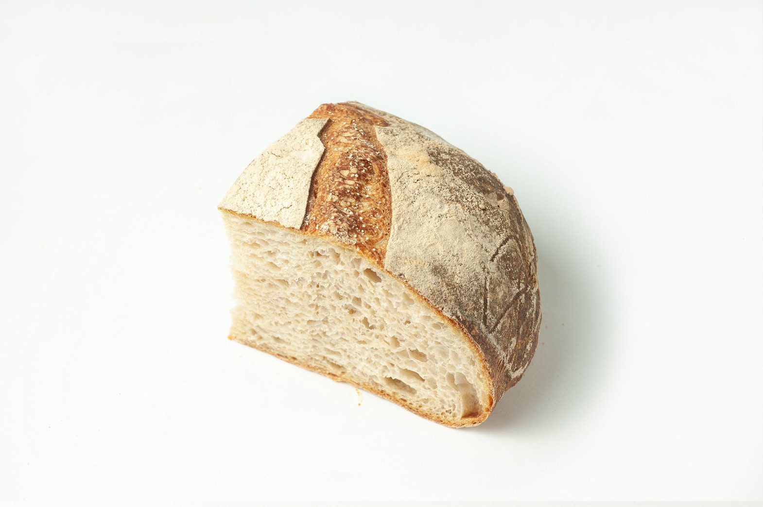 フランス オ—ルドバカラ チ—ズカバー「バンブ—」 パン・オ・ルヴァン（ 1/4カット） | 山梨県北杜市で本格フランスパン